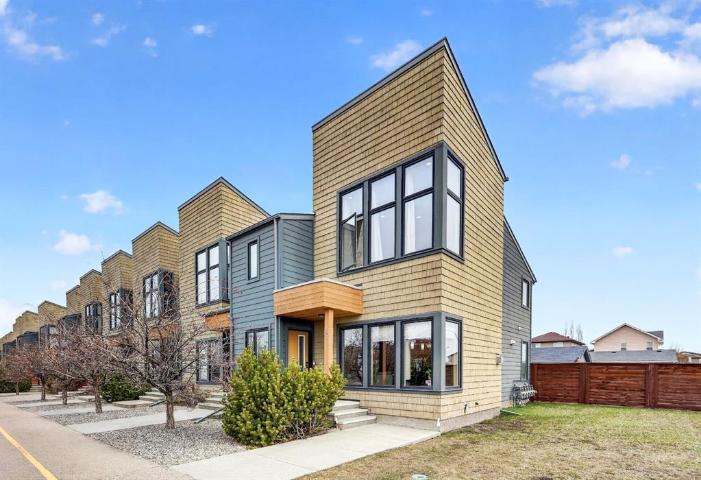180 Walden Gate SE