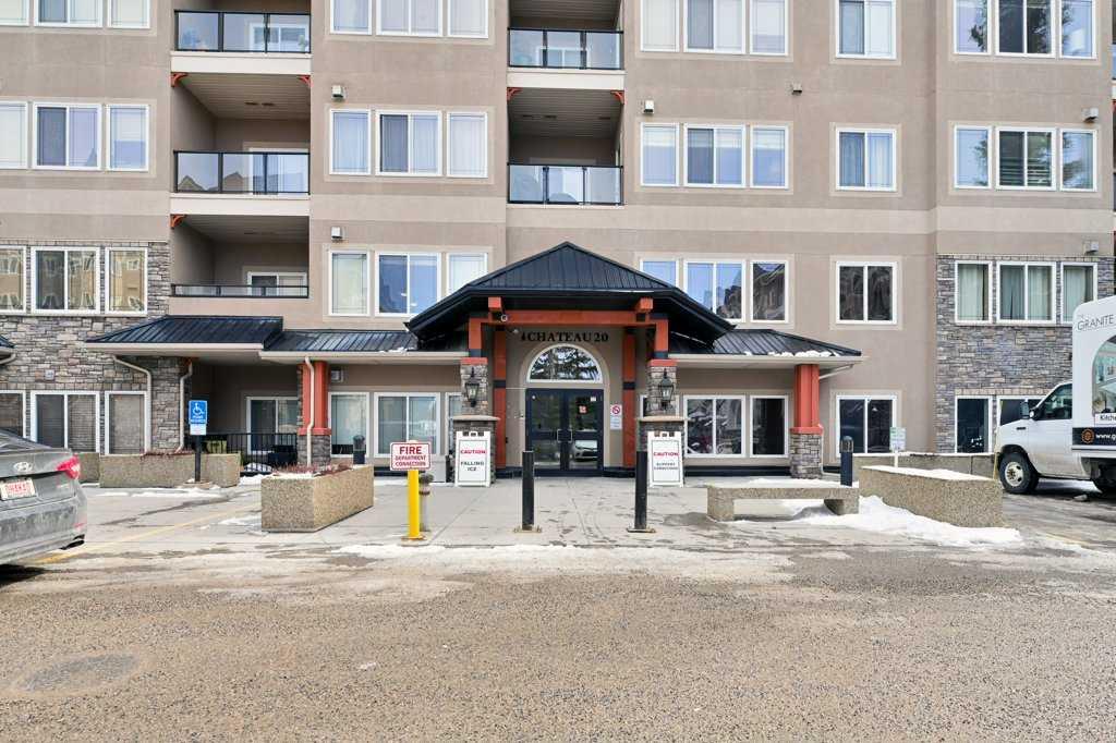 108-20 Discovery Ridge Close SW
