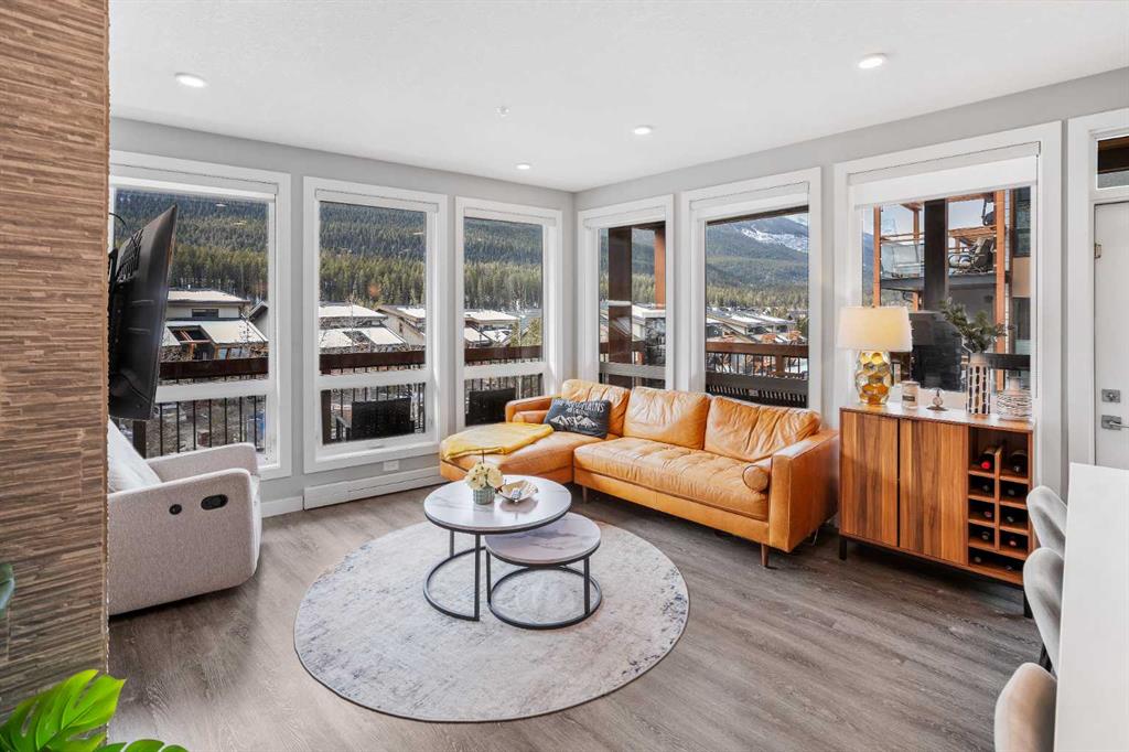 205-106 Stewart Creek Rise