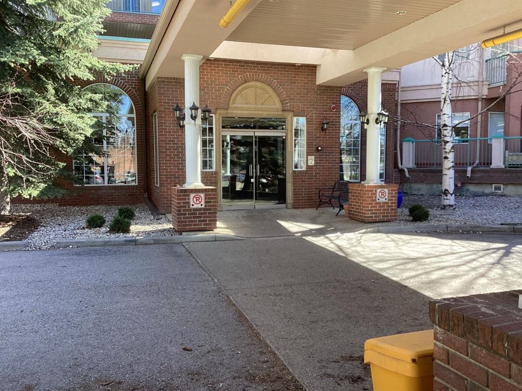 302-200 Lincoln Way SW