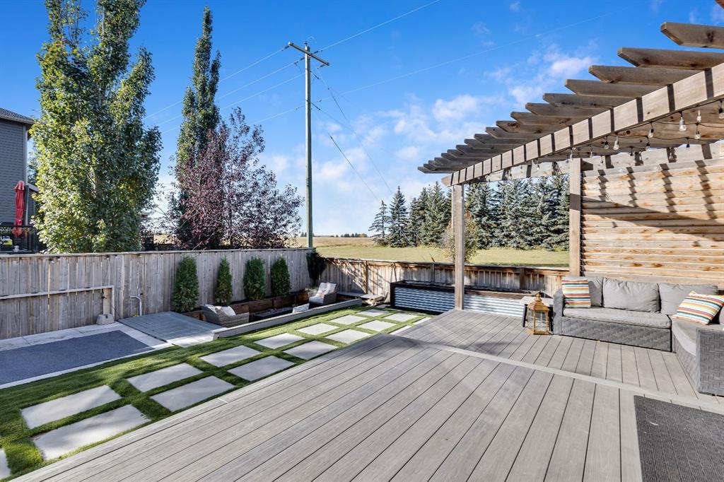 129 Wildrose Green