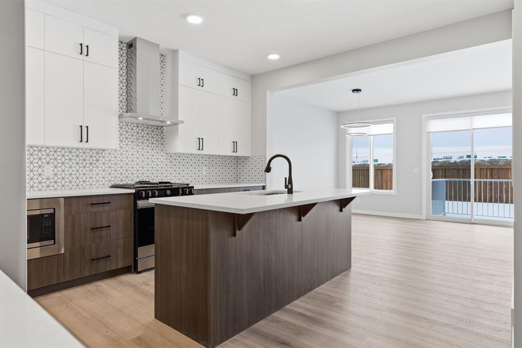 4071 Sawgrass Street NW, Sawgrass Park