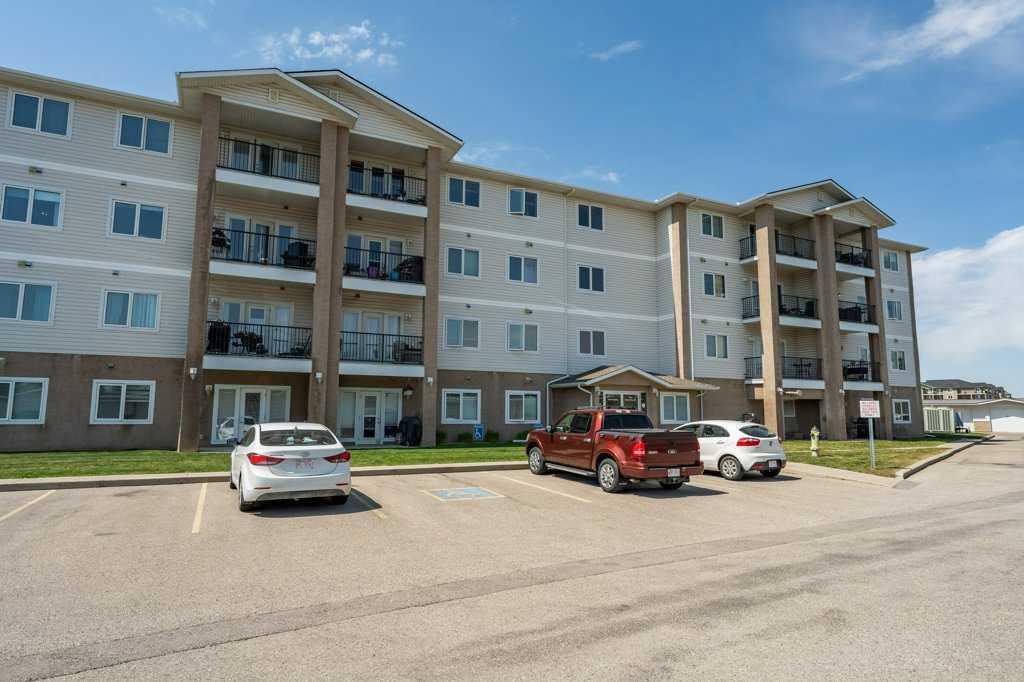 303-300 Edwards Way NW