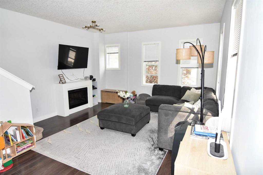 227 Silverado Common SW