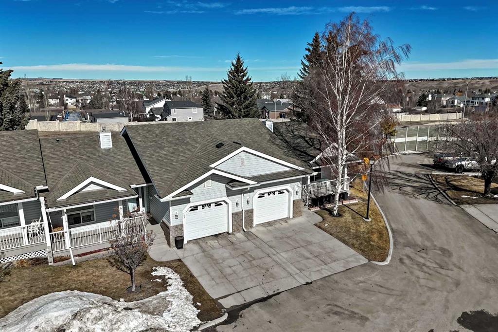 151 Macewan Ridge Villas NW