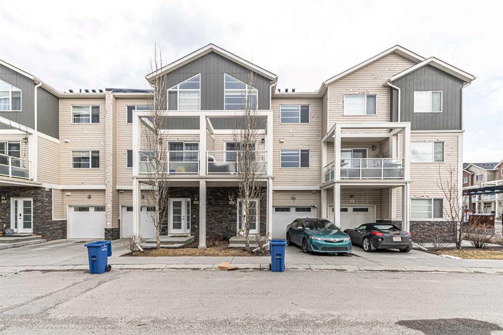 535 Redstone View NE, Redstone
