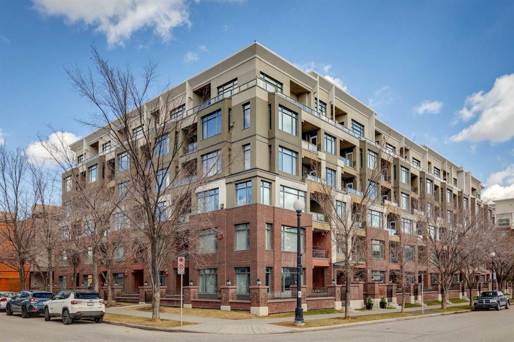 425-910 Centre Avenue NE