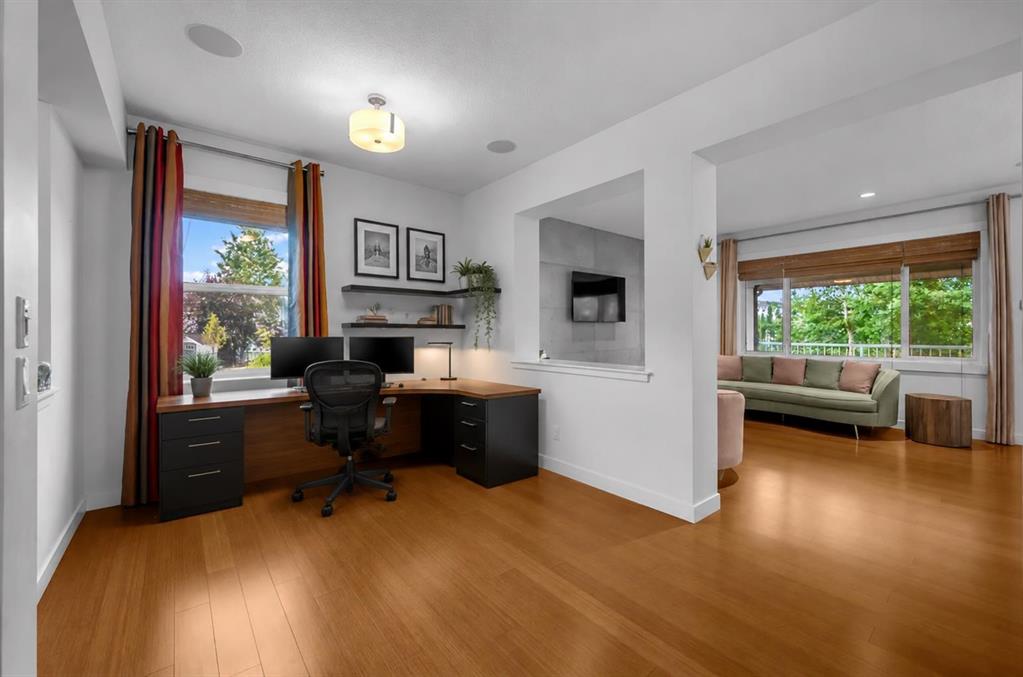 233 Cranarch Common SE, Cranston