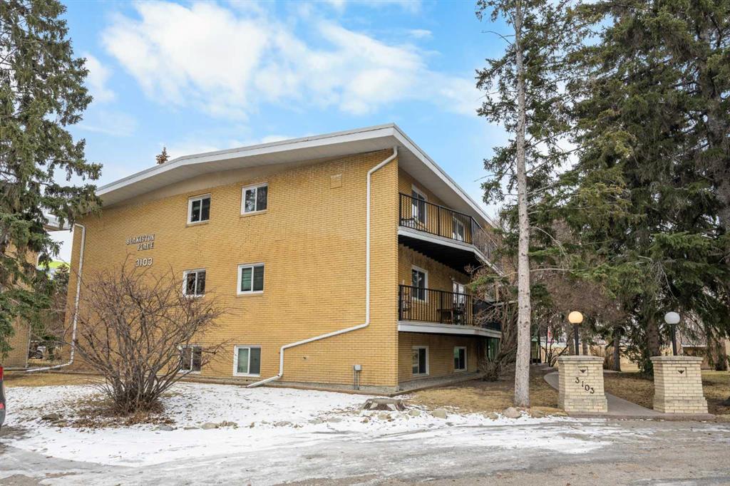 102-3103 Blakiston Drive NW