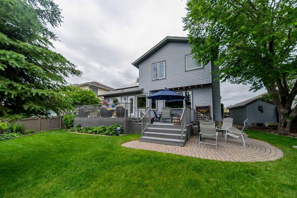 76 Sunset Crescent