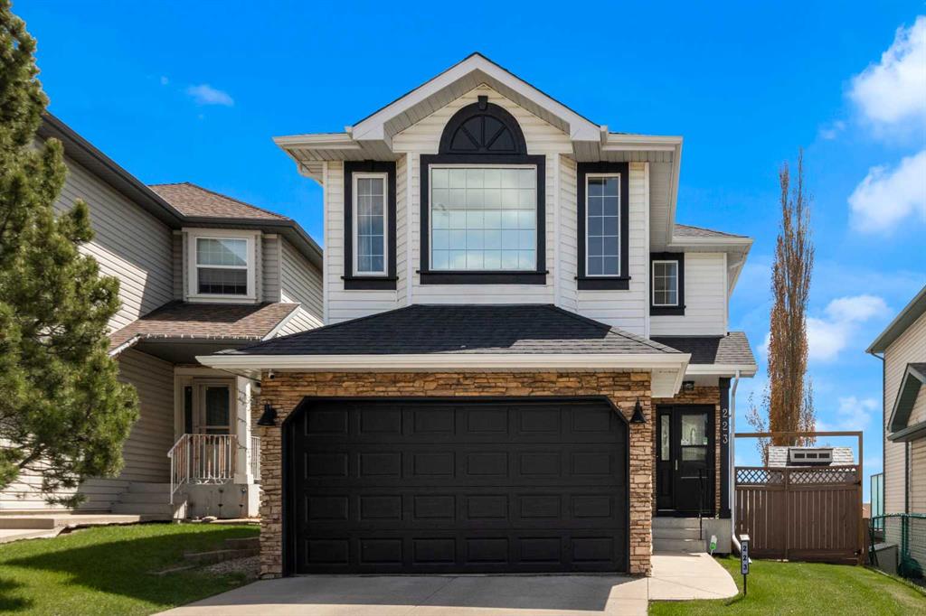 223 Arbour Stone Rise NW