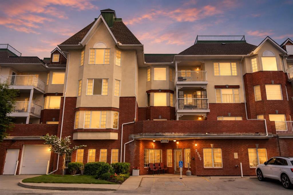 314-2314 Sienna Park Green SW