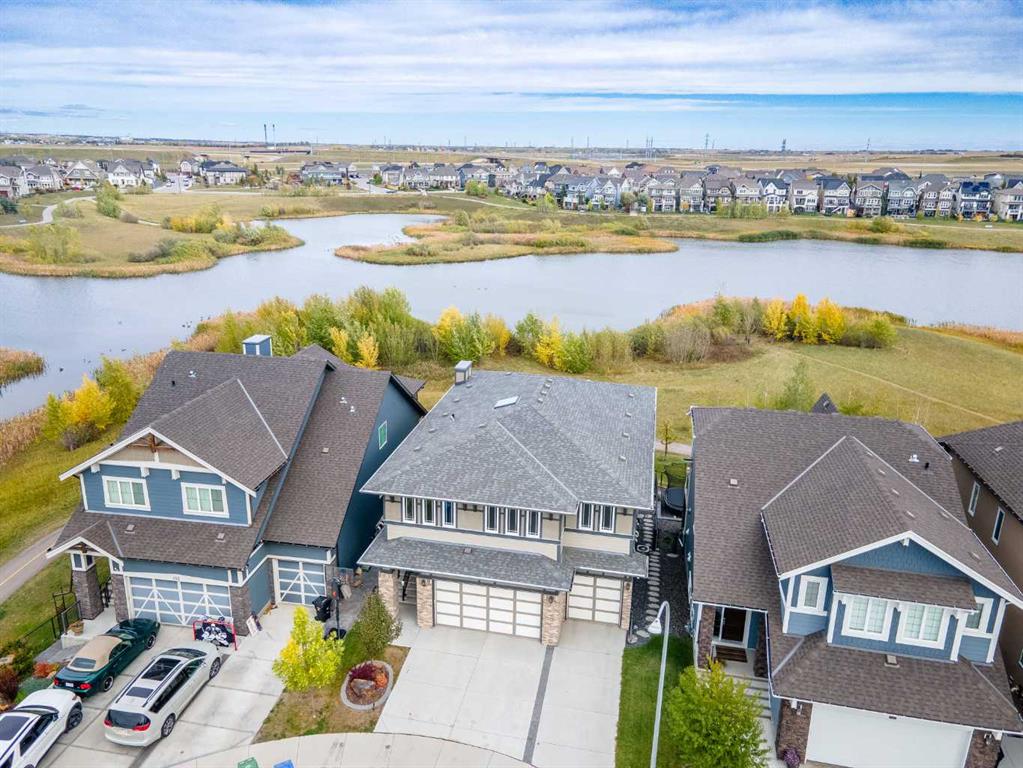 148 Marquis View SE, Mahogany