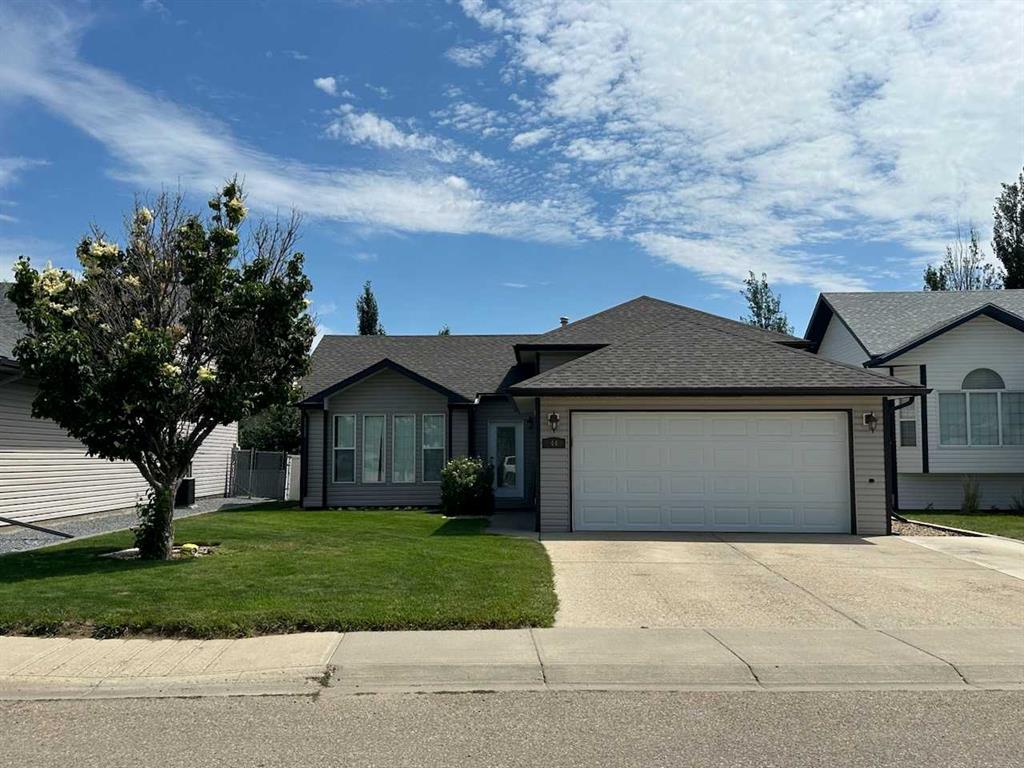 44 Upland Street W