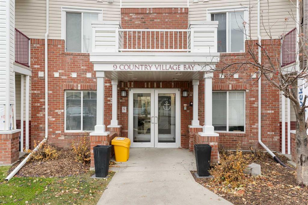202-9 Country Village Bay NE