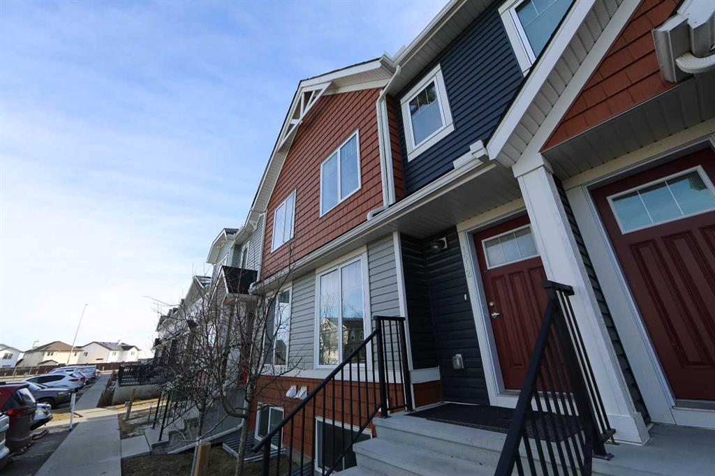 1512-7451 Falconridge Boulevard NE