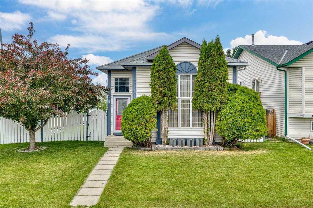 119 Applemont Close SE, Applewood Park