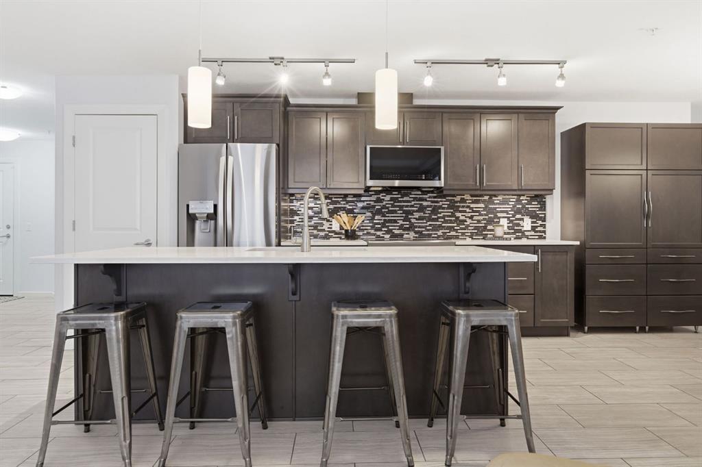 3103-402 Kincora Glen Road NW