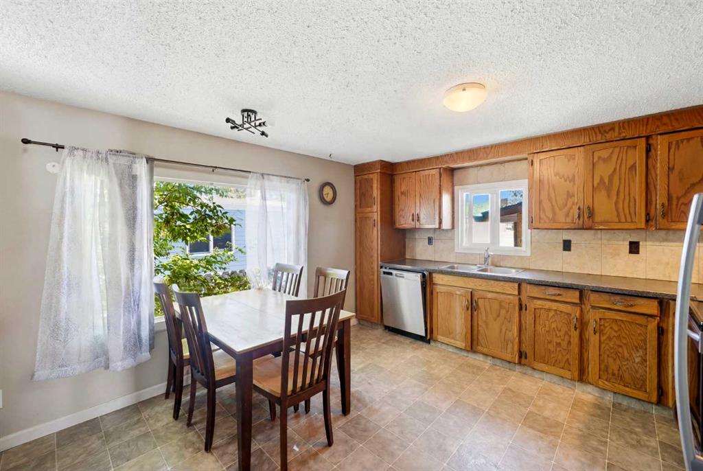 89 Spring Haven Close SE, Big Springs