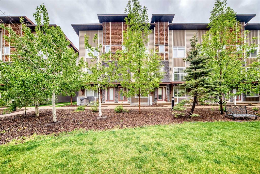 606 Skyview Point Place NE, Skyview Ranch