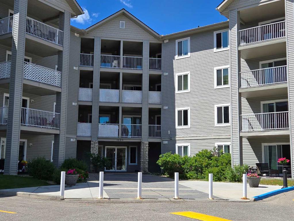 1206-604 8 Street SW, Luxstone