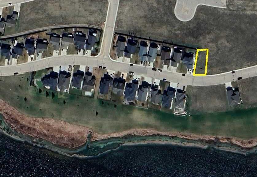 3611 Lakeshore Drive