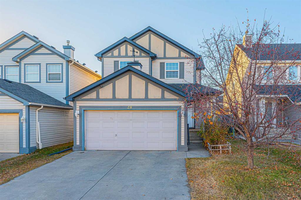 28 Martha's Meadow Place NE