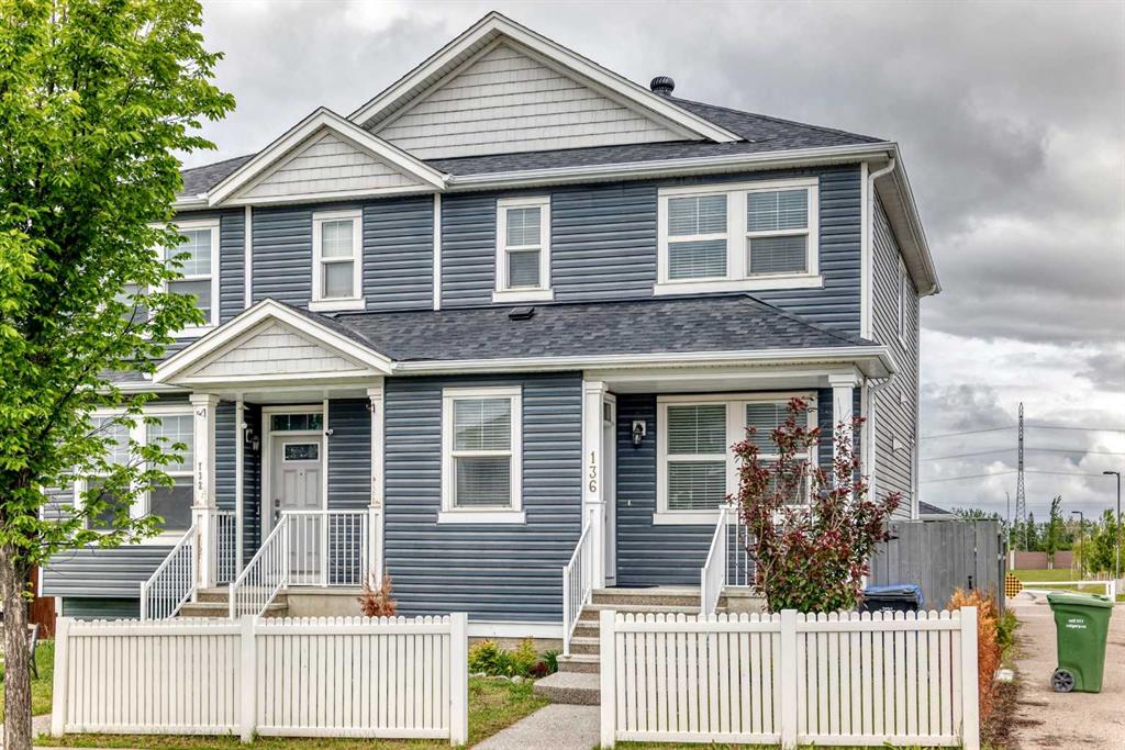 136 Redstone Avenue NE, Redstone
