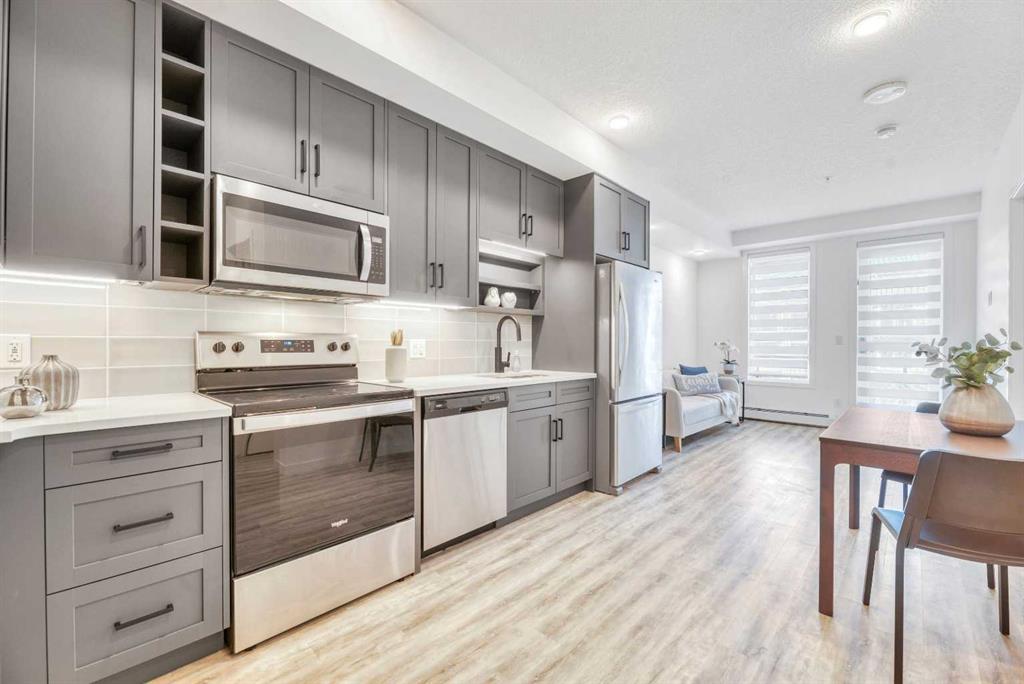 518-4138 University Avenue NW