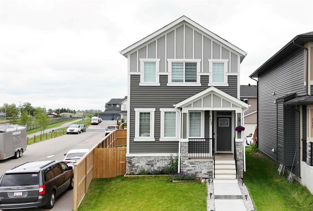 117 Midtown Close SW