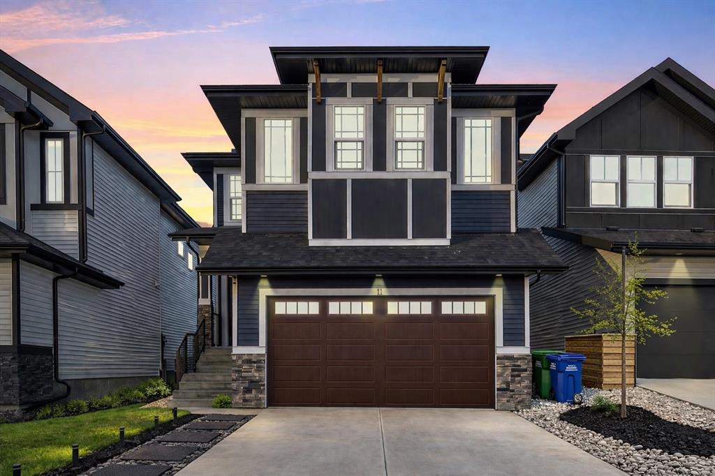 11 Heritage Circle