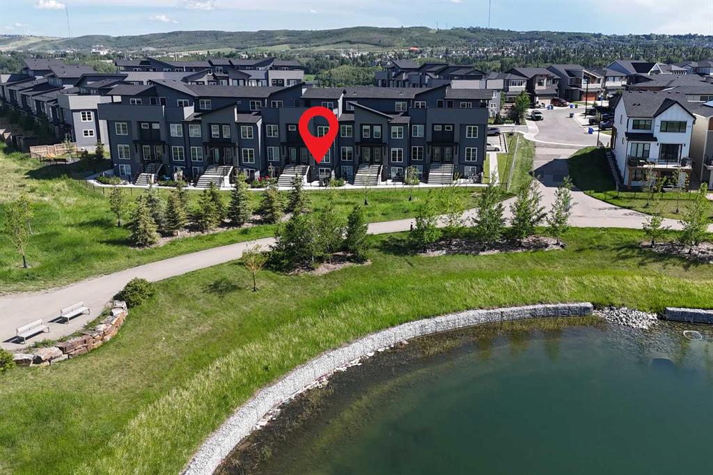 412-260 Rowley Way NW