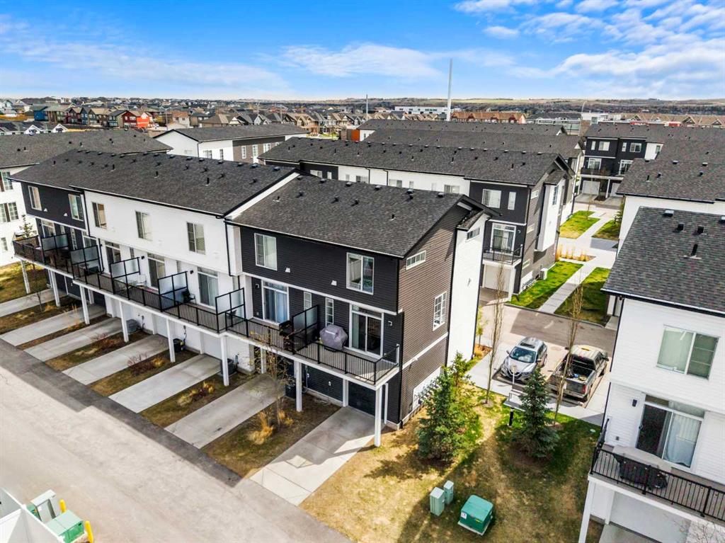 85 Walgrove Common SE, Walden
