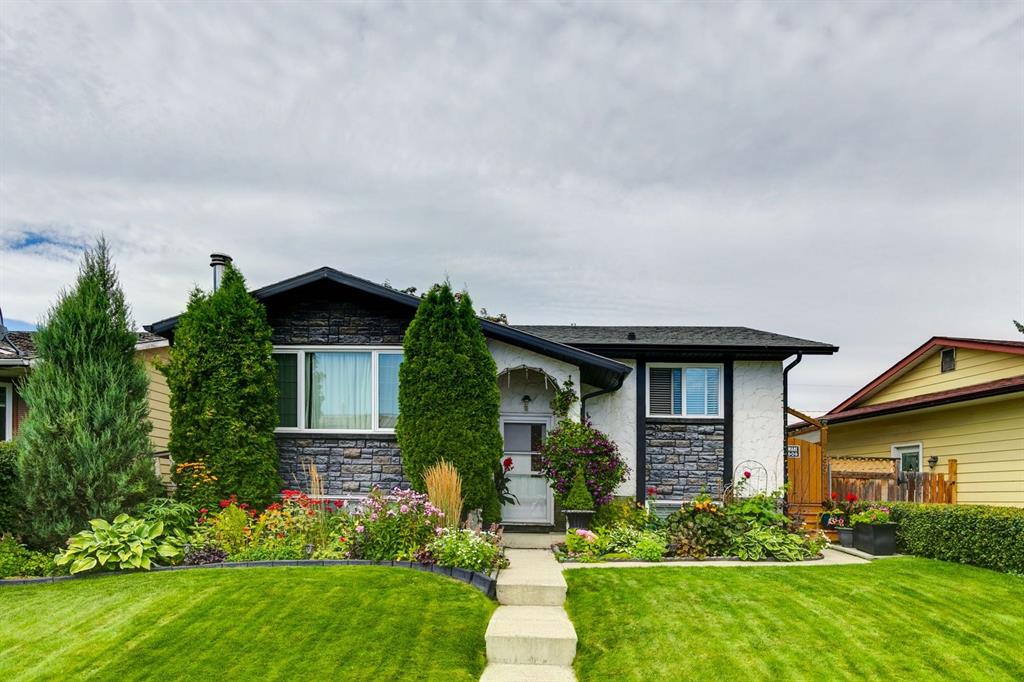299 Doverview Crescent SE
