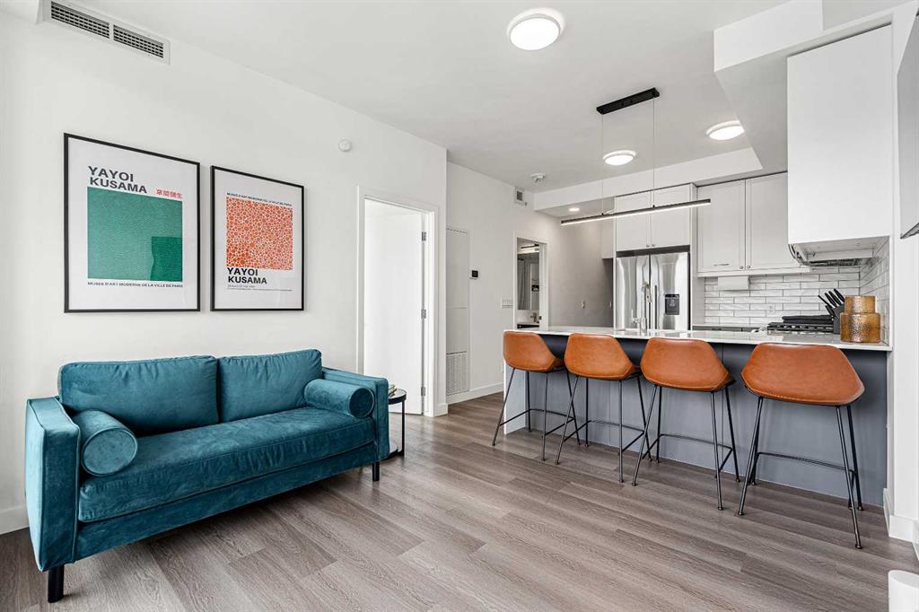 329 9A Street NW, Sunnyside