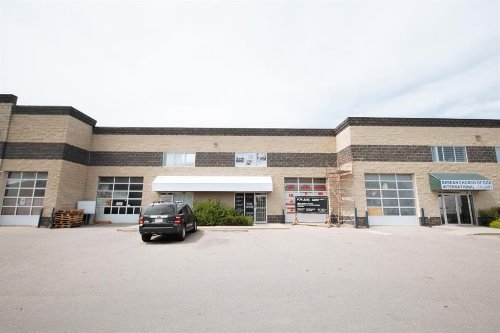 311-32 Westwinds Crescent NE, Westwinds