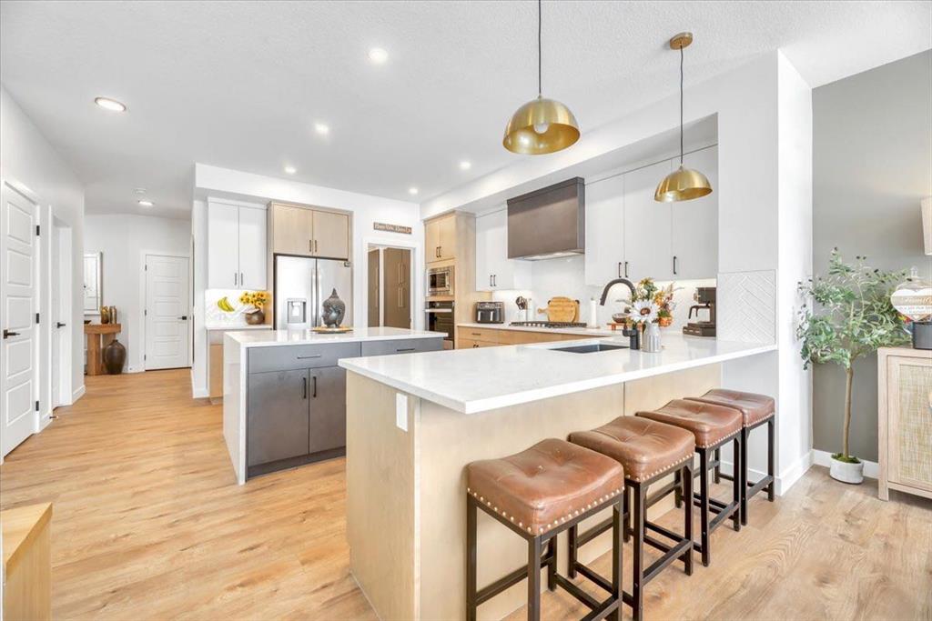 77 Versant Point SW, Alpine Park