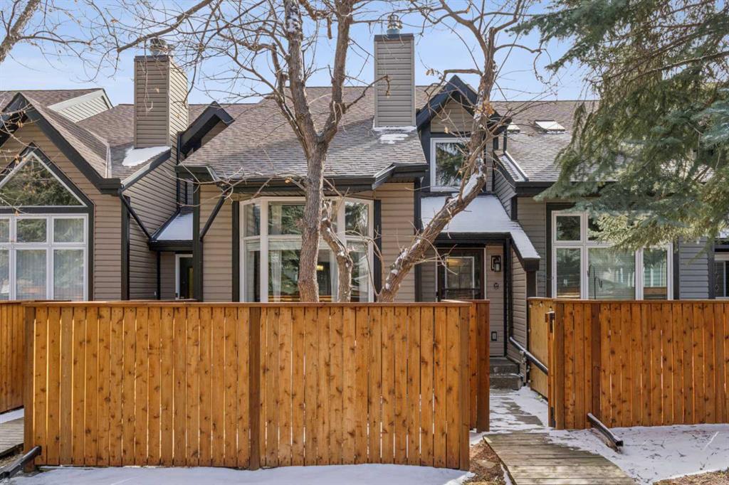 38-12625 24 Street SW