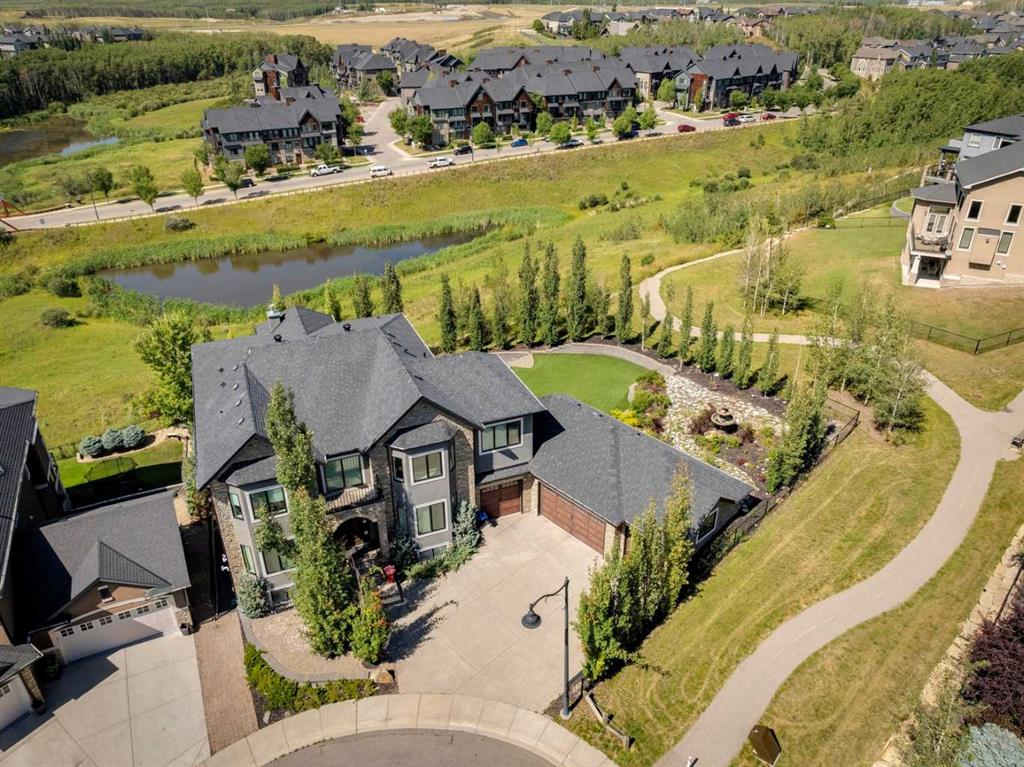 25 Aspenshire Close SW