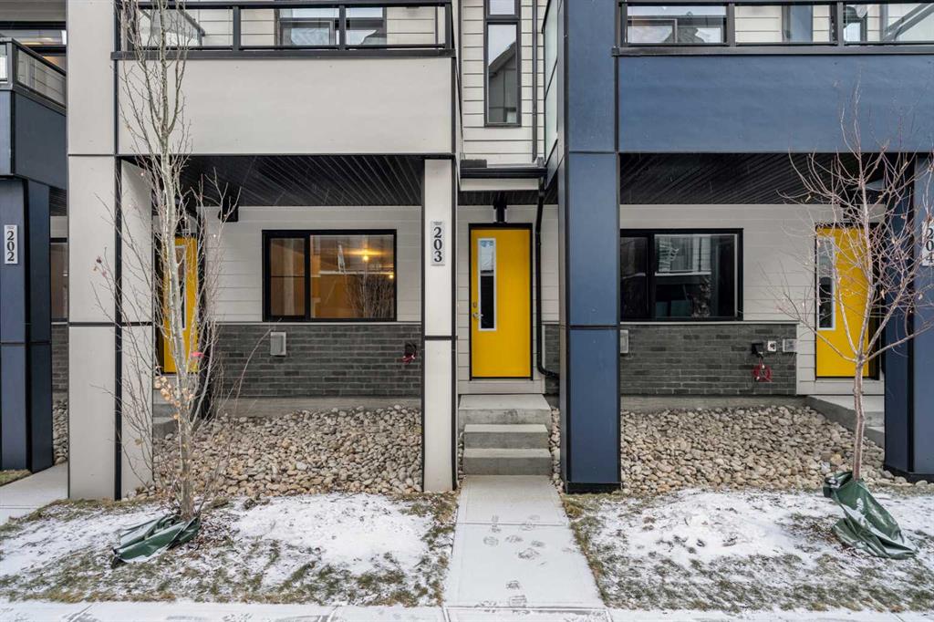 203-550 Seton Circle SE