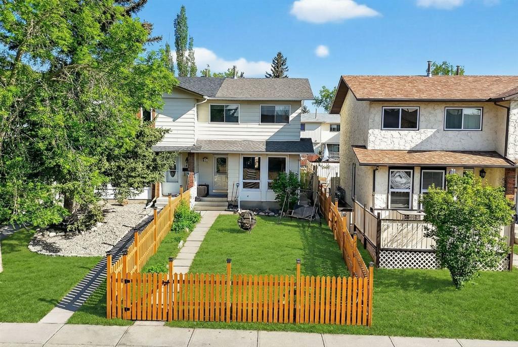 161 Midbend Place SE