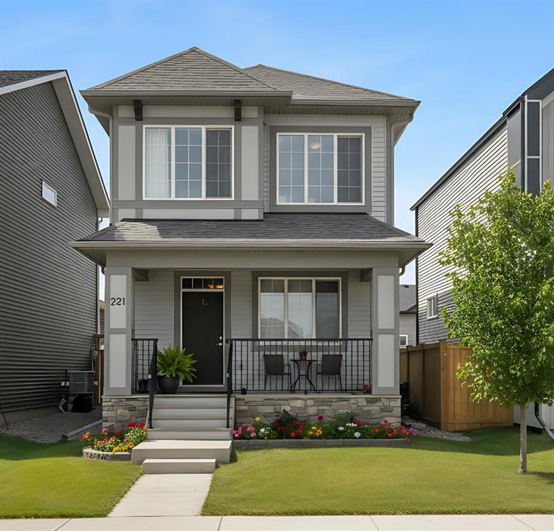 221 Ellen Way, 