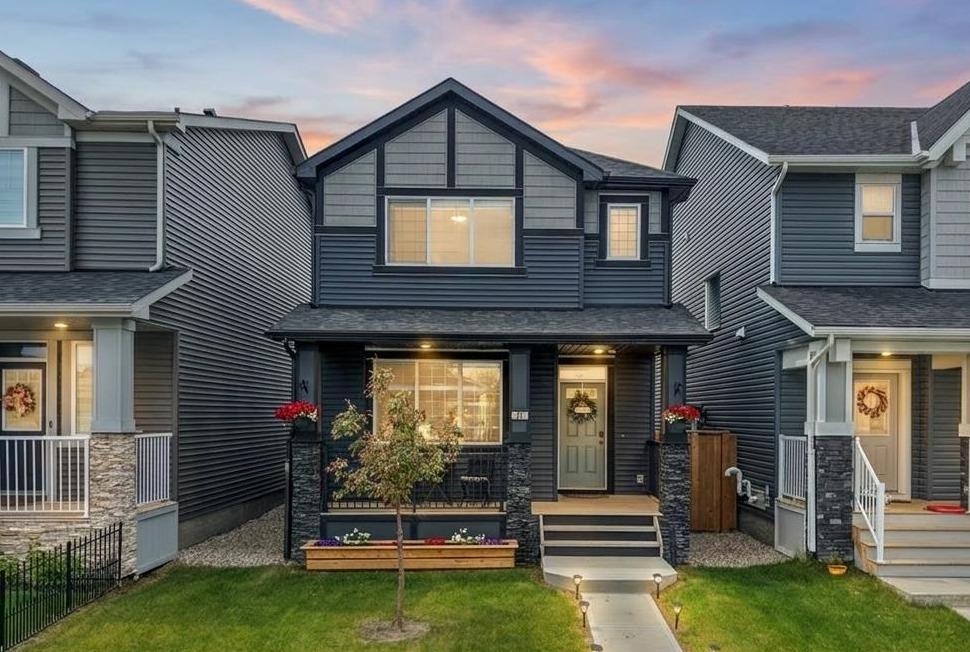 37 Legacy Glen Point SE, Legacy