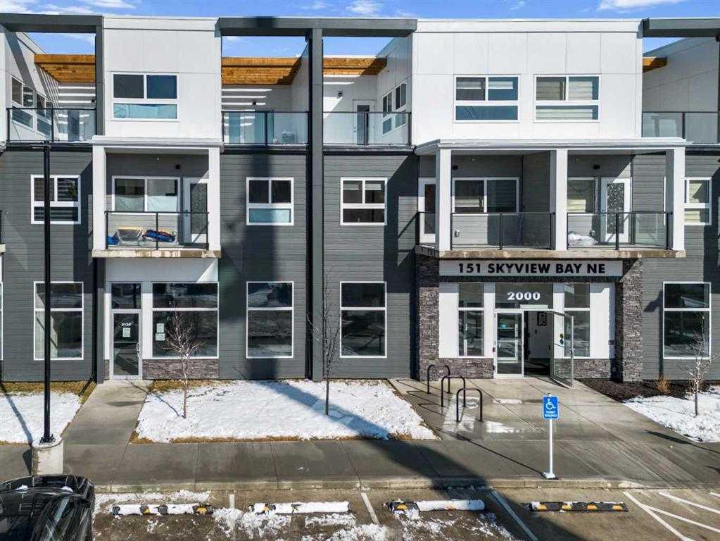 2185-151 Sky View Bay NE, Skyview Ranch