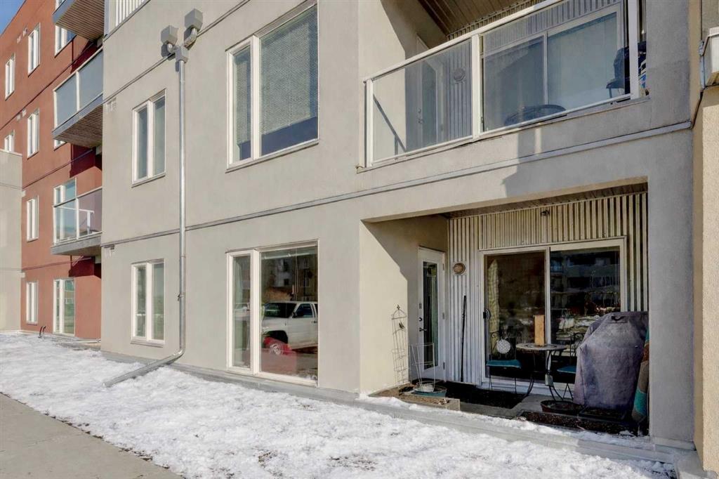 2127-604 East Lake Boulevard NE