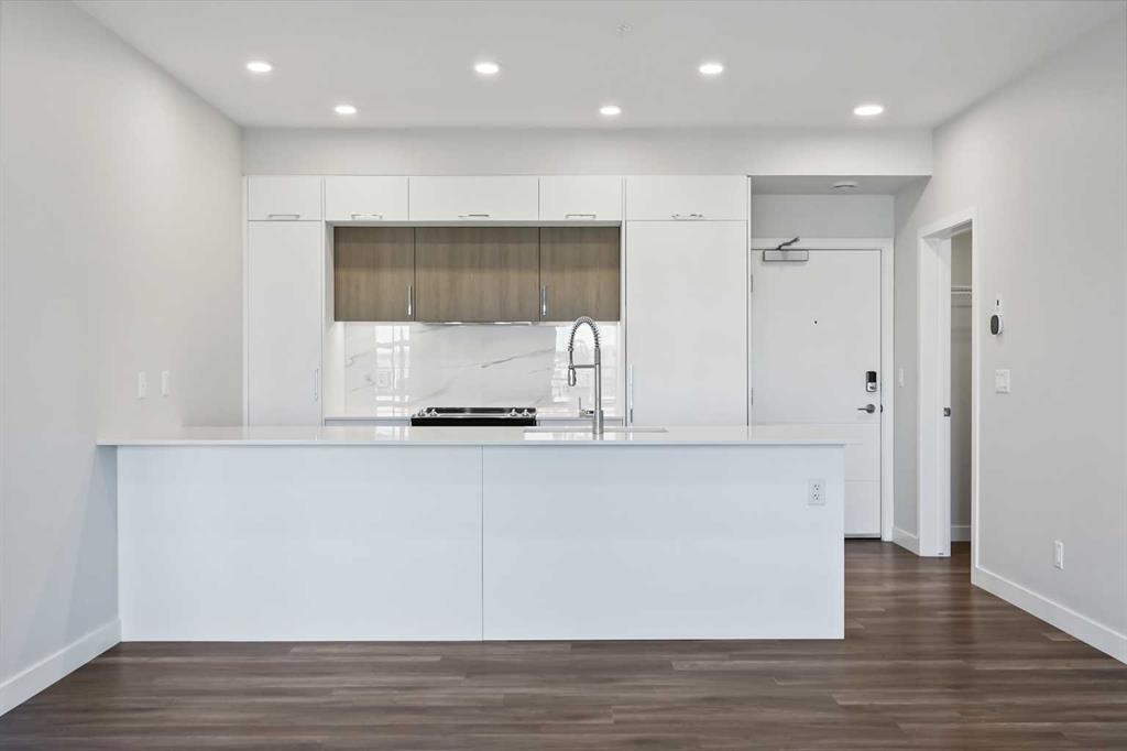 317-255 Les Jardins Park SE