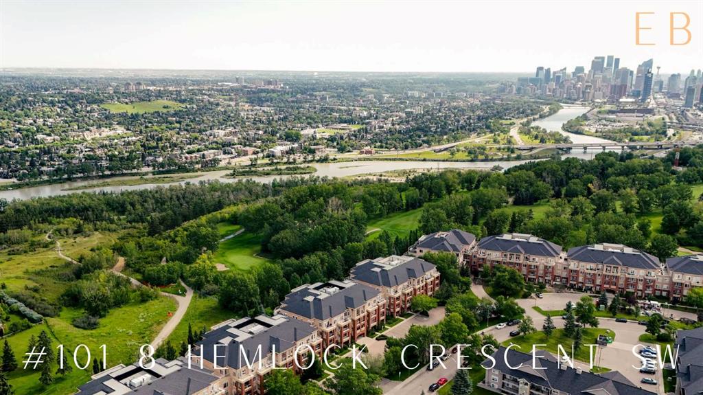 101-8 Hemlock Crescent SW