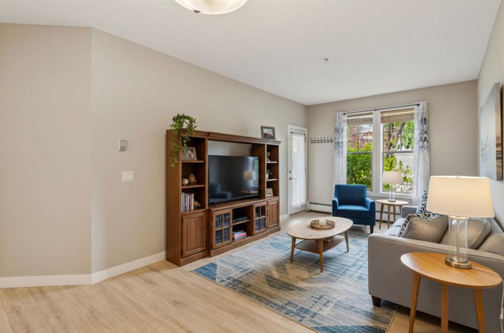 110-205 Sunset Drive