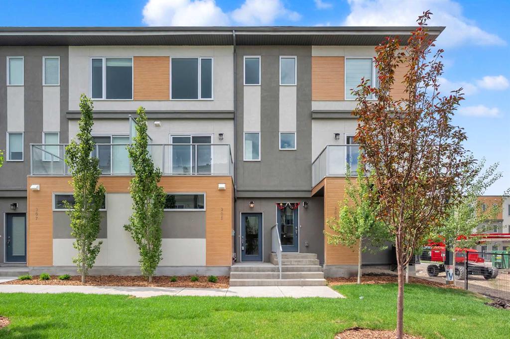 305 Shawnee Square SW