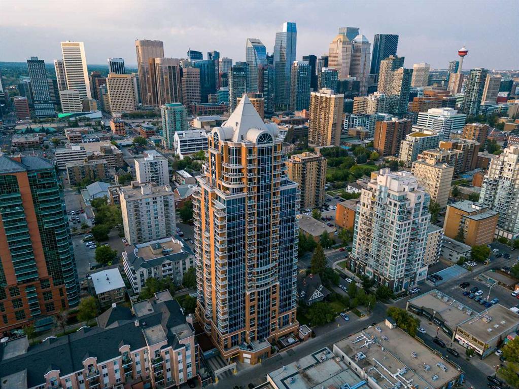 803-817 15 Avenue SW